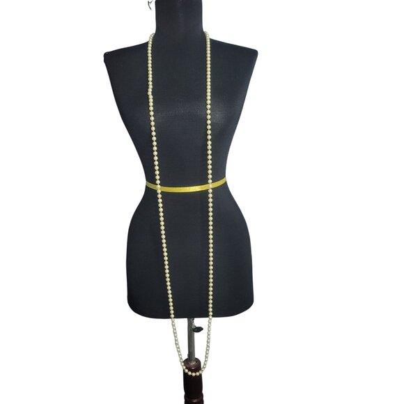 Vintage 70 inch Long Faux Pearl Necklace Continuous Strand Knotted between beads - Picture 4 of 6